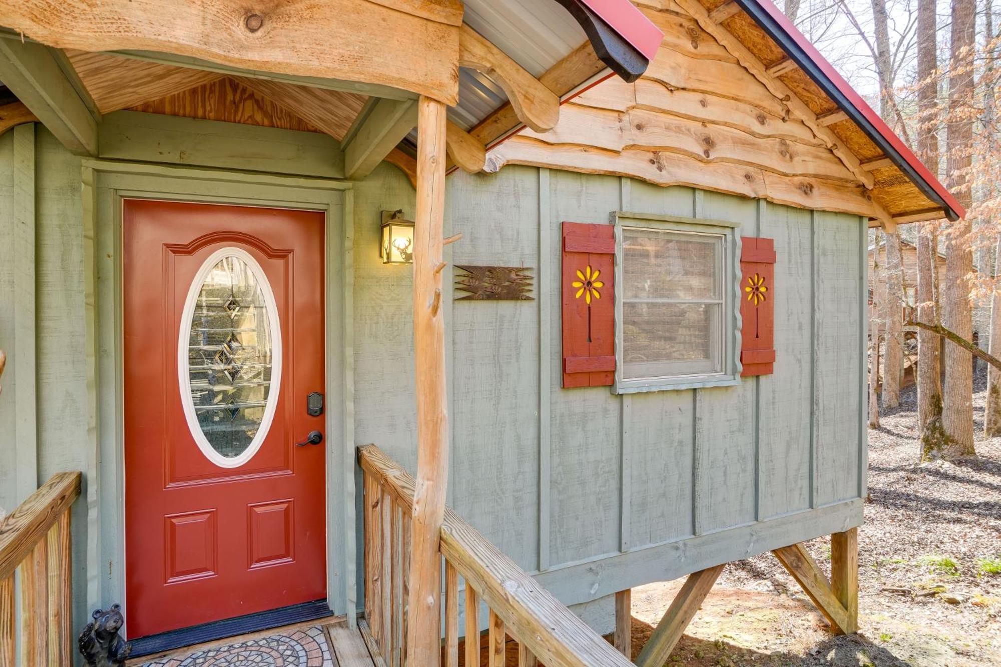 Secluded Family Retreat In Dahlonega With Hot Tub!ヴィラ エクステリア 写真