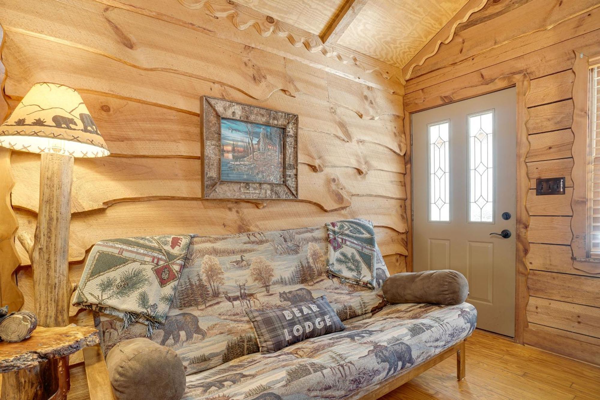 Secluded Family Retreat In Dahlonega With Hot Tub!ヴィラ エクステリア 写真