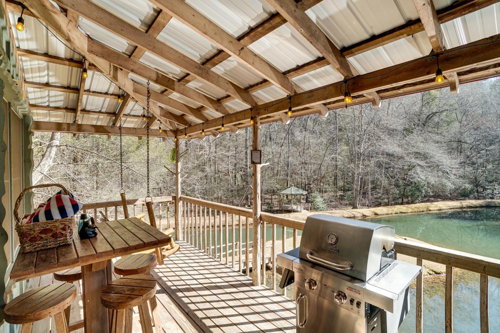 Secluded Family Retreat In Dahlonega With Hot Tub!ヴィラ エクステリア 写真