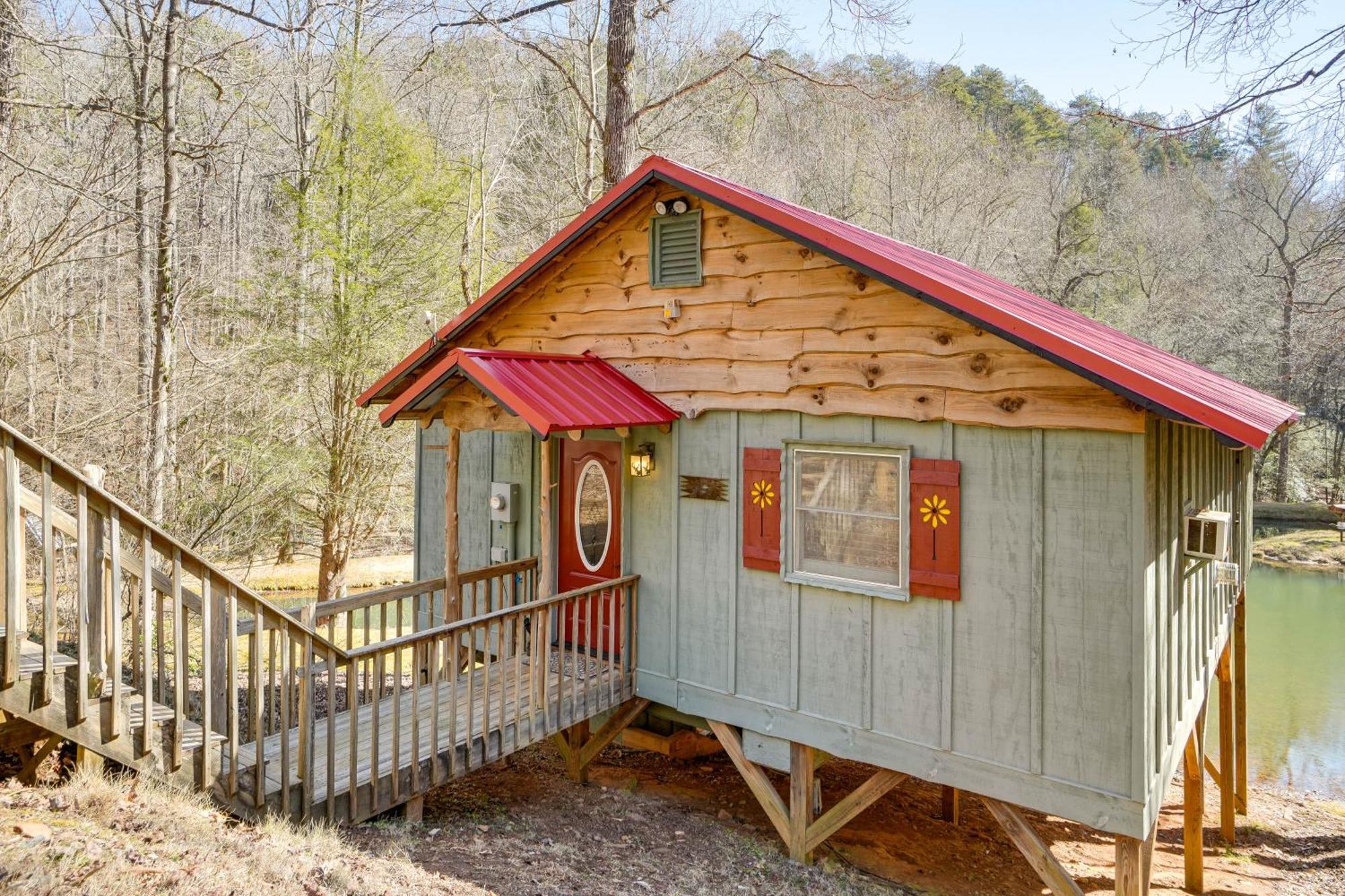Secluded Family Retreat In Dahlonega With Hot Tub!ヴィラ エクステリア 写真