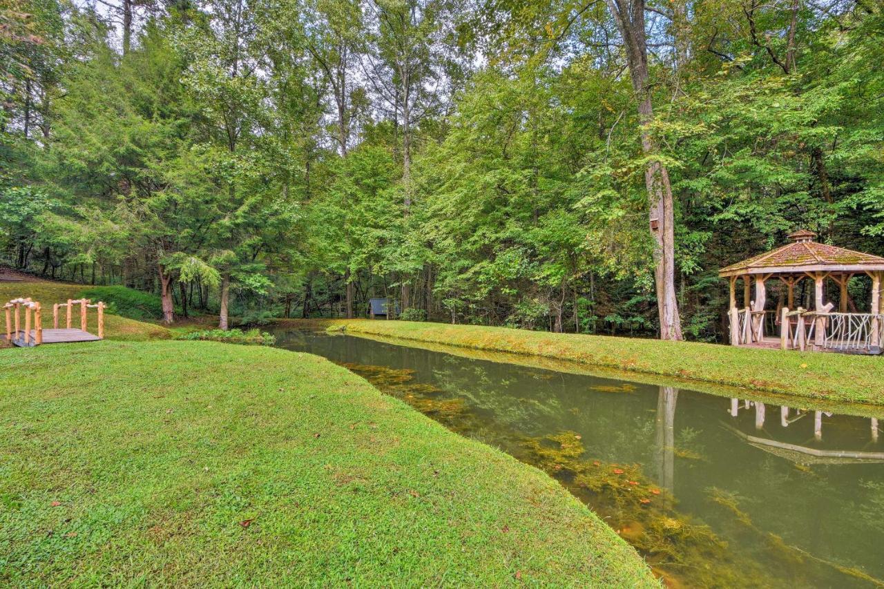 Secluded Family Retreat In Dahlonega With Hot Tub!ヴィラ エクステリア 写真