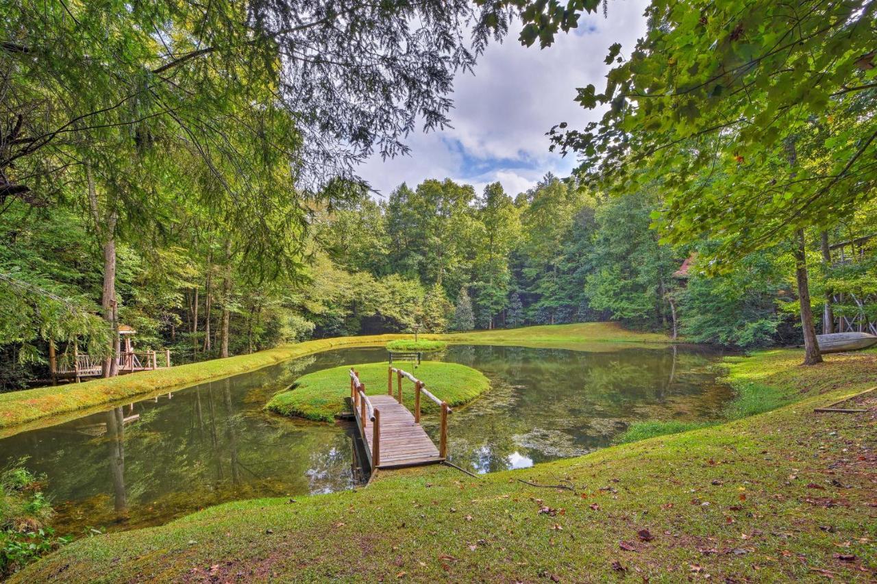 Secluded Family Retreat In Dahlonega With Hot Tub!ヴィラ エクステリア 写真