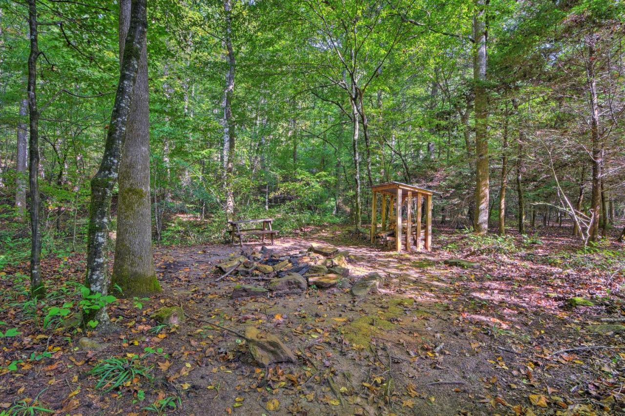 Secluded Family Retreat In Dahlonega With Hot Tub!ヴィラ エクステリア 写真